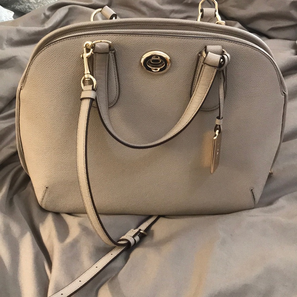 Coach Tan Handbag in Awesome Condition!